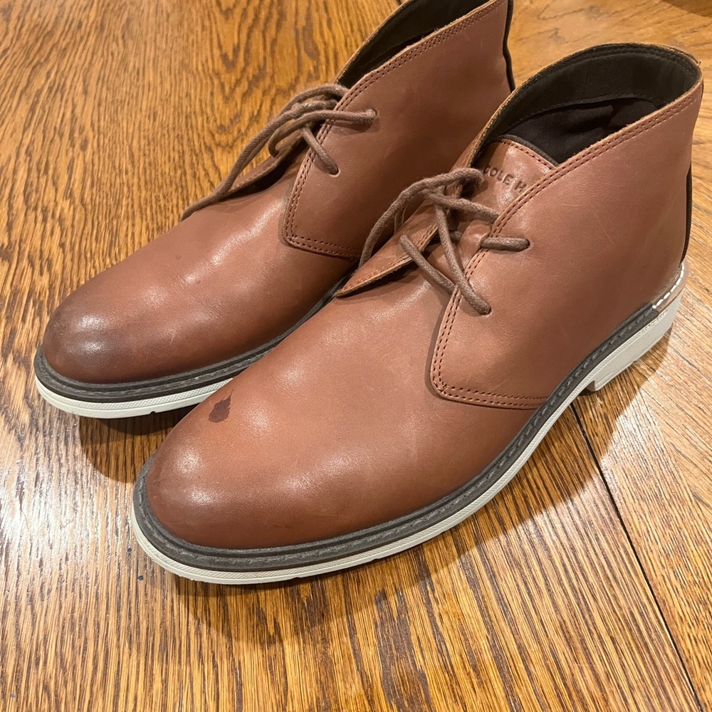Cole Haan Brown Leather Chukka Boots Minimalist Design